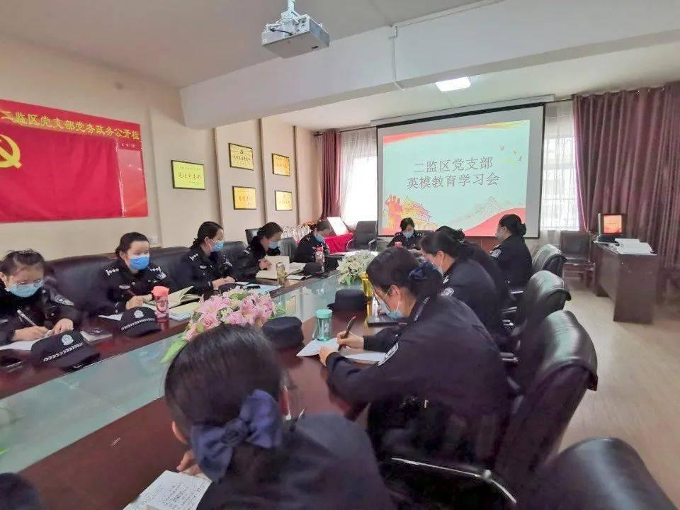 谈恋爱AA制，合适吗？游戏画面